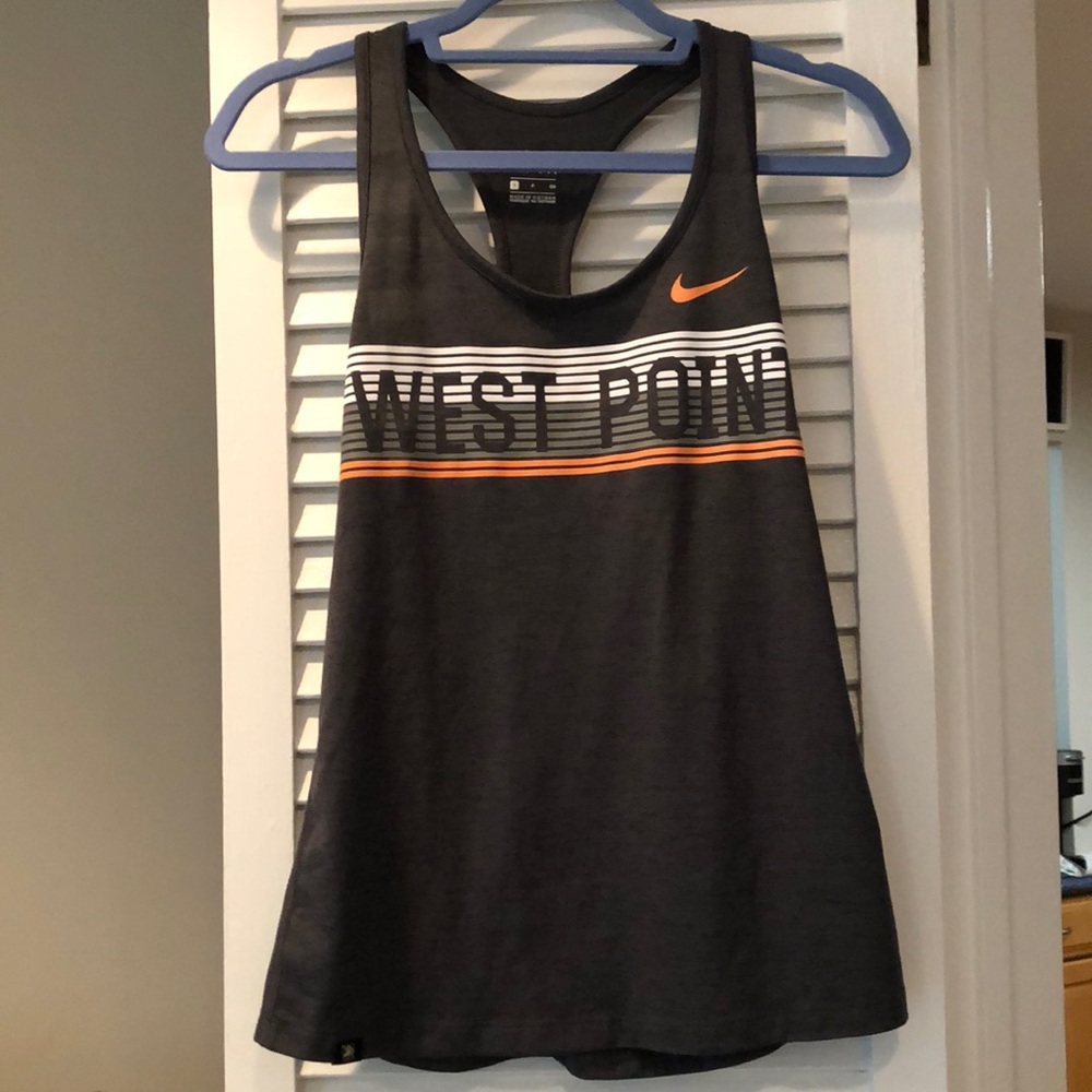 Women’s Nike Dri-Fit size S